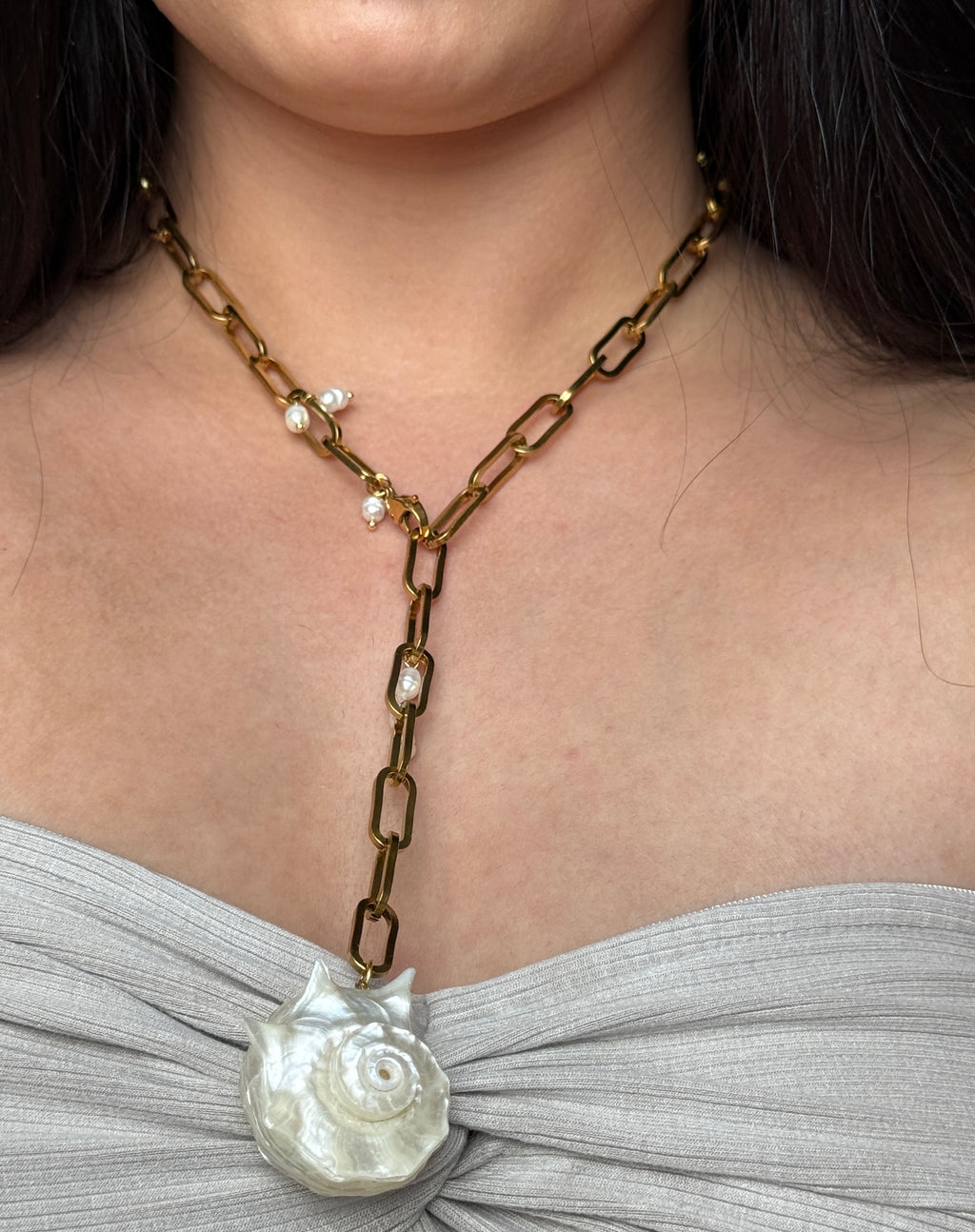 Pearl Tide Amulet